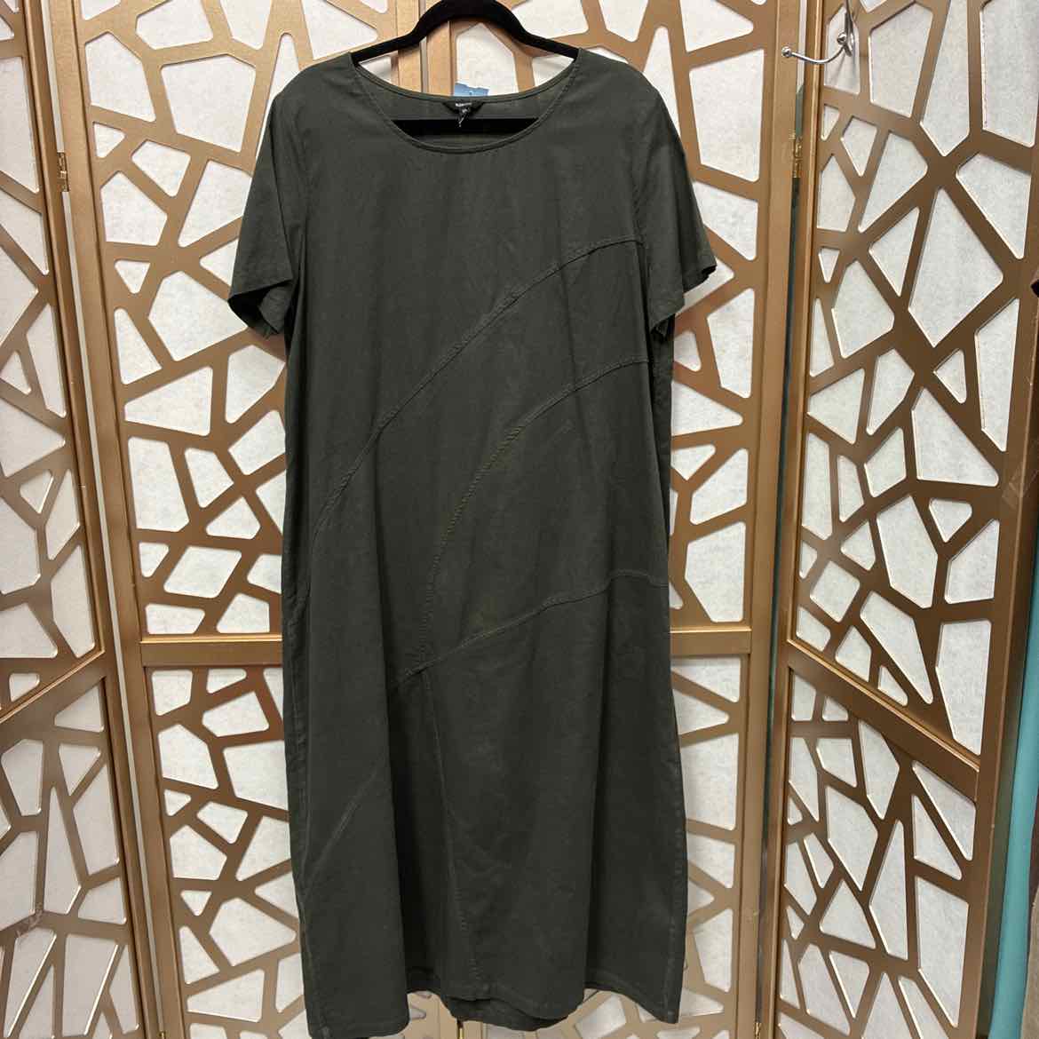 floryday green dress – Sisters Consignment jade green