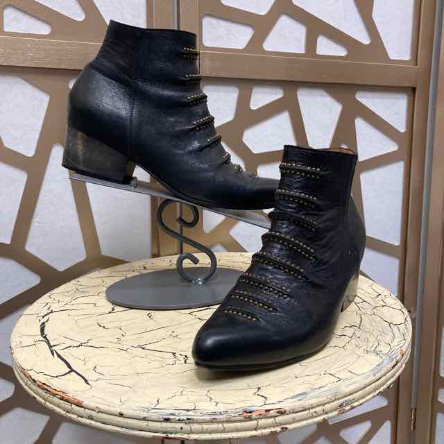 Calleen Cordero Shoe Size 9 Booties