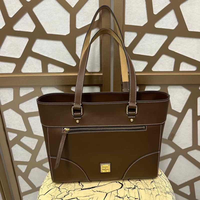 Dooney & Bourke Purse