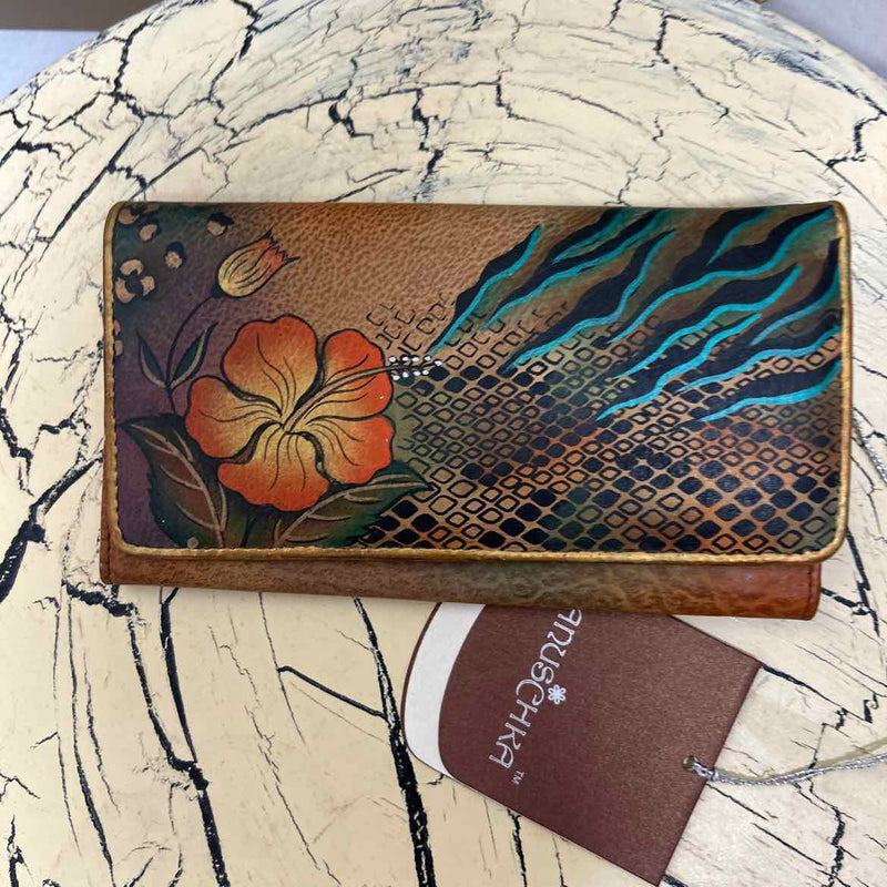 Anushka Wallet